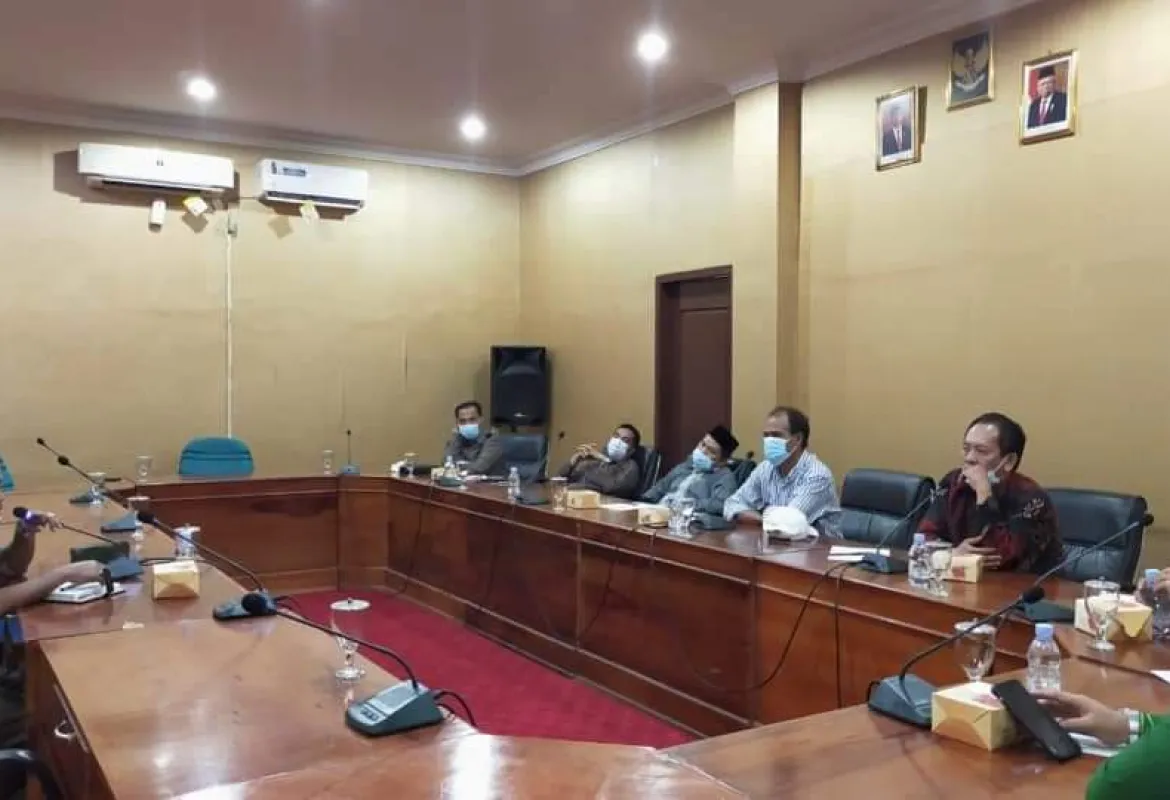 Komisi I DPRD Kota Bengkulu Gelar Rapat Dengar Pendapat Bersama Satpol PP