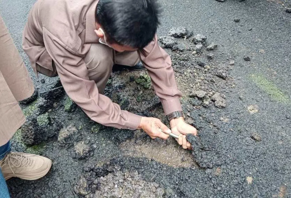 Komisi II DPRD Kota Bengkulu Sidak Sejumlah Hasil Pembangunan Jalan