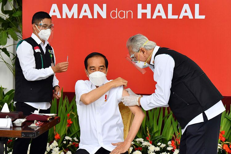 Presiden Jokowi saat di Vaksin