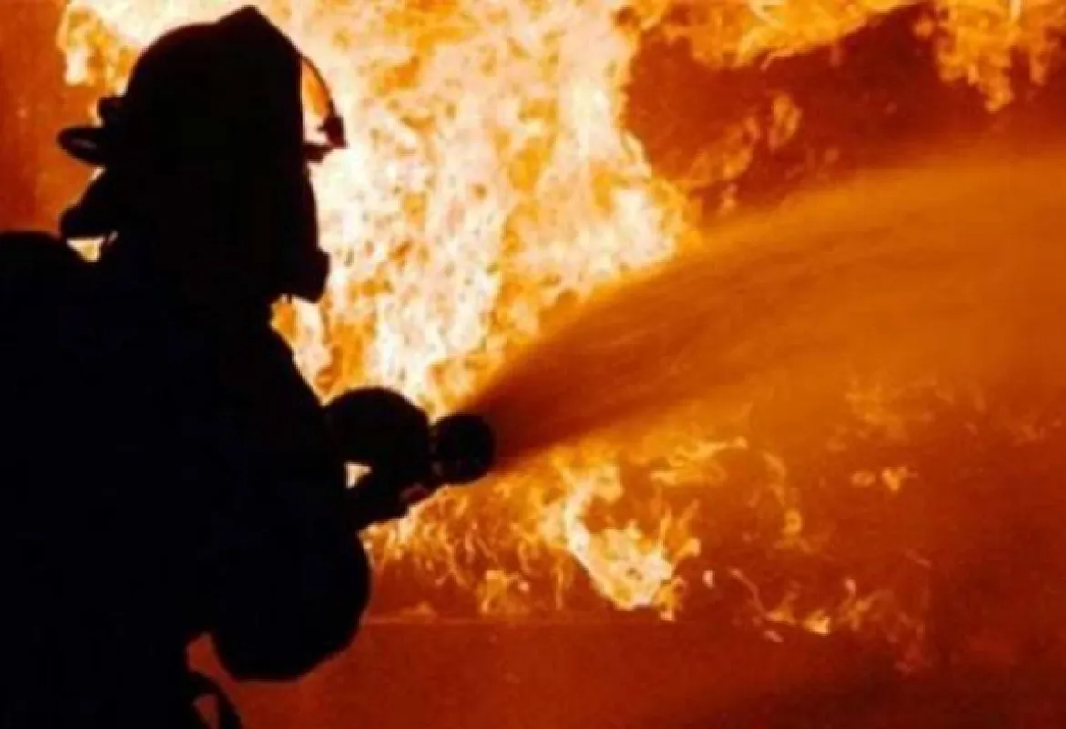 Lantai 3 Gedung Kemensos Terbakar Dini Hari Tadi