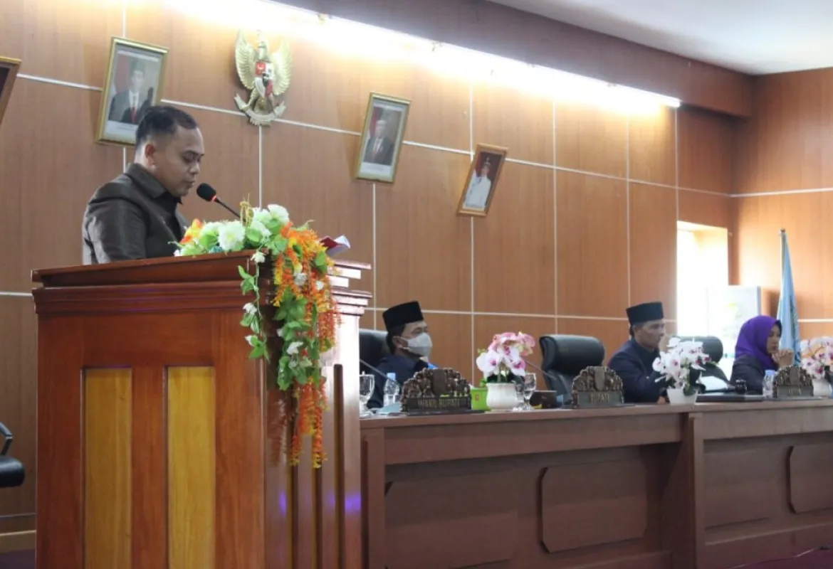 DPRD Benteng Gelar Rapat Paripurna Agenda Pandangan Akhir Fraksi Terhadap 2 Raperda