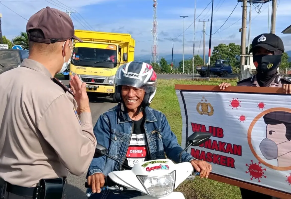 Putuskan Penyebaran Covid-19, Polda Bengkulu dan Polres Jajaran Konsisten Himbau Prokes Kepada Masyarakat