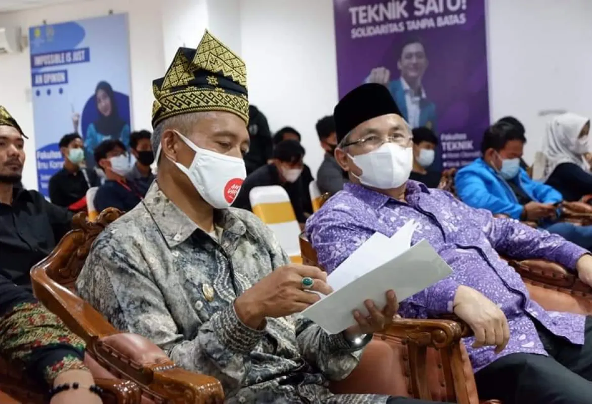 Wakil Walikota Pekanbaru Apresiasi Acara English Communication Award 2021 Fikom Universitas Muhammadiyah Riau