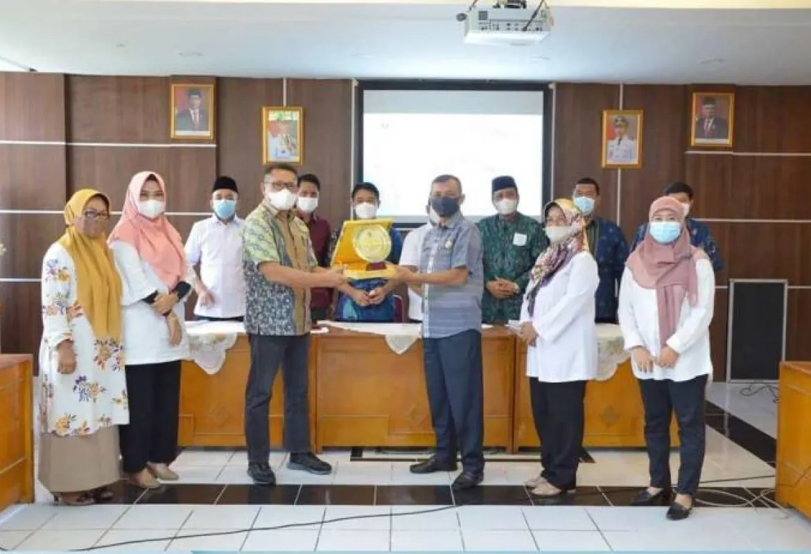 Komisi II DPRD Provinsi Riau Kunjungan Observasi ke Dinas UKM Provinsi Sumatra Barat