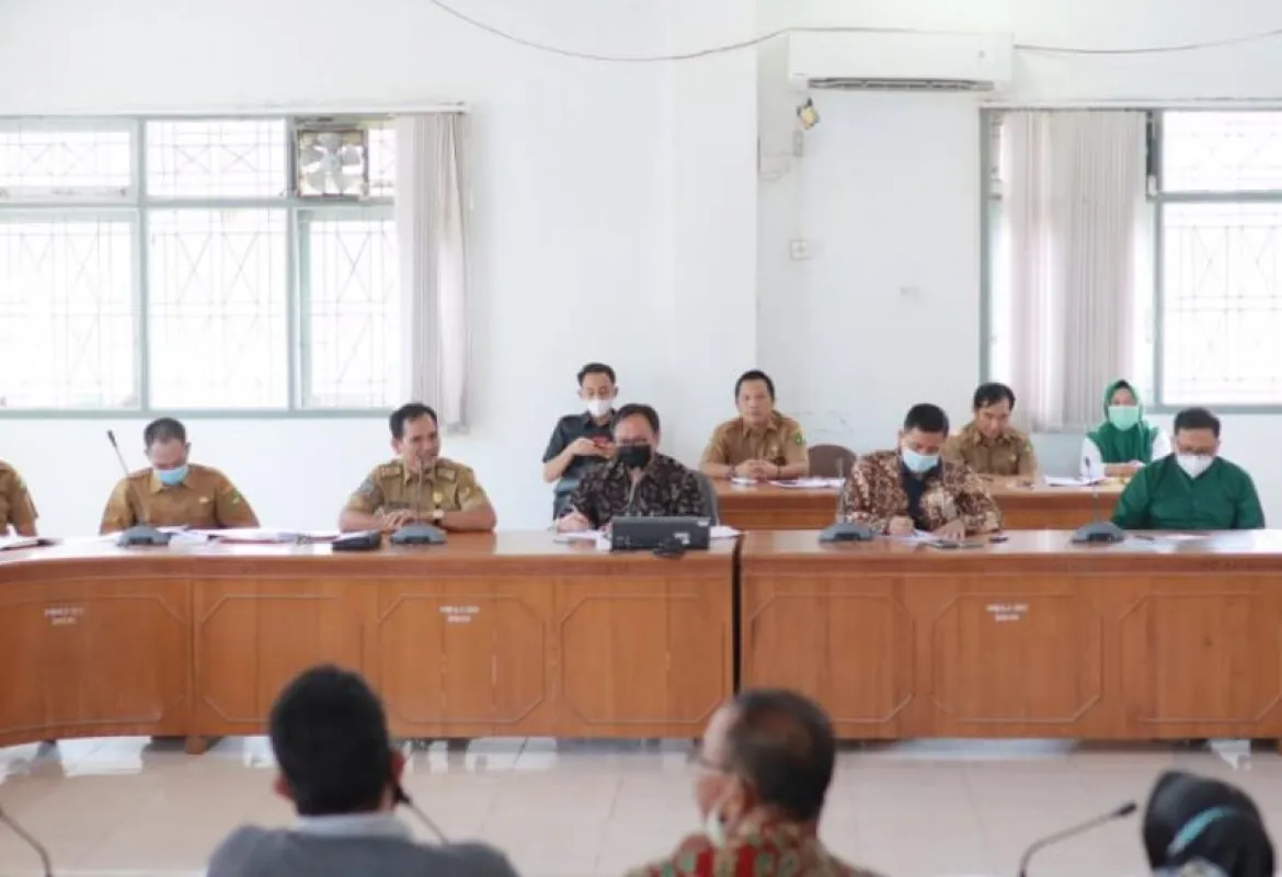 Ketua DPRD Bengkulu Selatan Terima Aspirasi Honorer Kategori 2