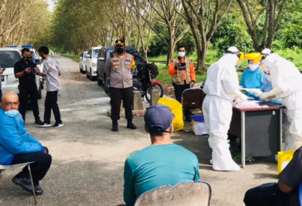 Lewat Jembatan TASL Siak, Warga dari Luar Daerah Langsung di Swab Antigen