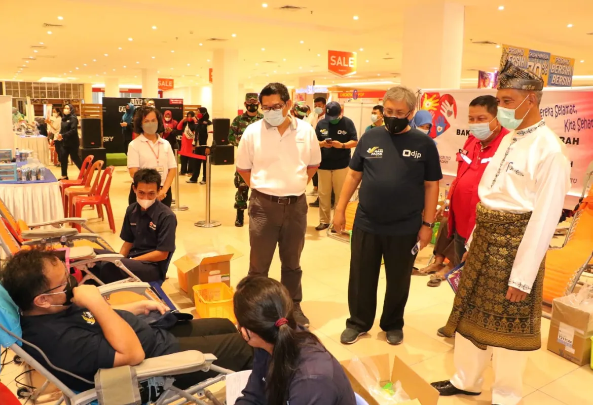 Wakil Walikota Pekanbaru Apresiasi Donor Darah DJP Riau dan Relawan Covid