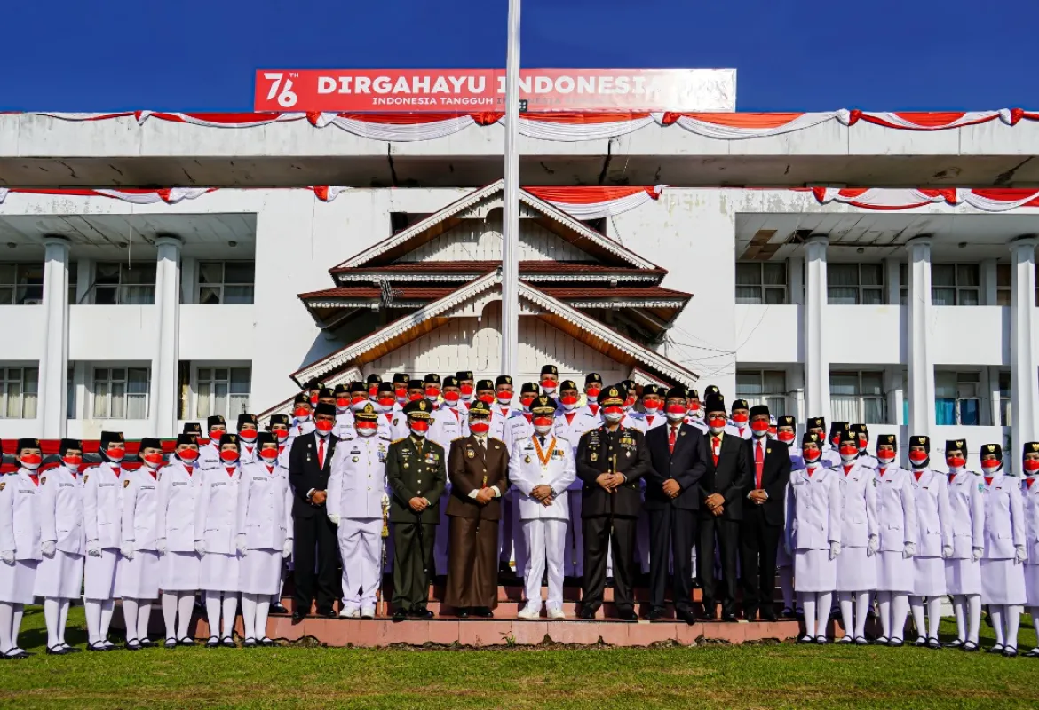 HUT R Ke-76
