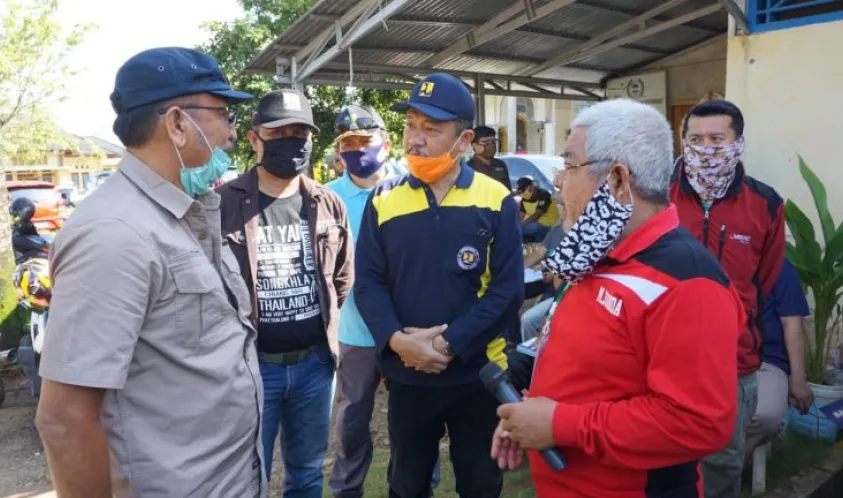 DPUPR Kota Bengkulu Bantu Pendistribusian Rasmi di Kelurahan Betungan