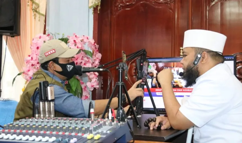 Walikota Bengkulu Helmi Hasan dan Wawali Dedy Wahyudi pantau langsung pembagian rasmi dari Balai Kota