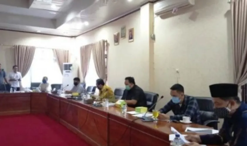 DPRD Kota Komisi I Gelar Hearing Bersama RSHD dan Dinkes