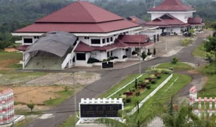 Sekwan DPRD Seluma Tersangka Baru Kasus BBM dan Pemeliharaan Dinas DPRD Seluma TA 2017