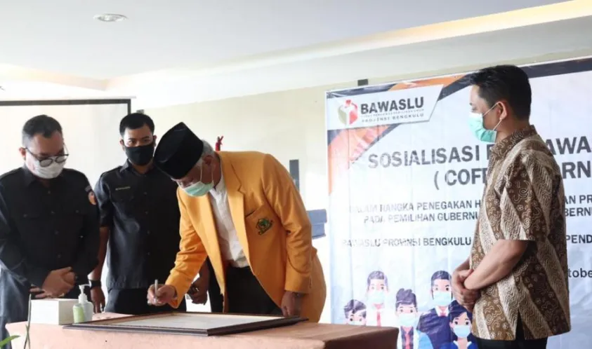 Pemprov Bengkulu Bersama Bawaslu Tingkatkan Sosialisasi Penegakan Hukum Penerapan Protokol Kesehatan