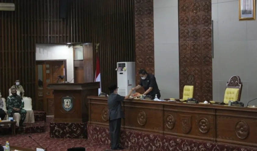 Paripurna DPRD Provinsi Bengkulu, Jawaban Gubernur terhadap Pandangan Umum Fraksi-Fraksi atas Raperda Pencegahan Covid-19