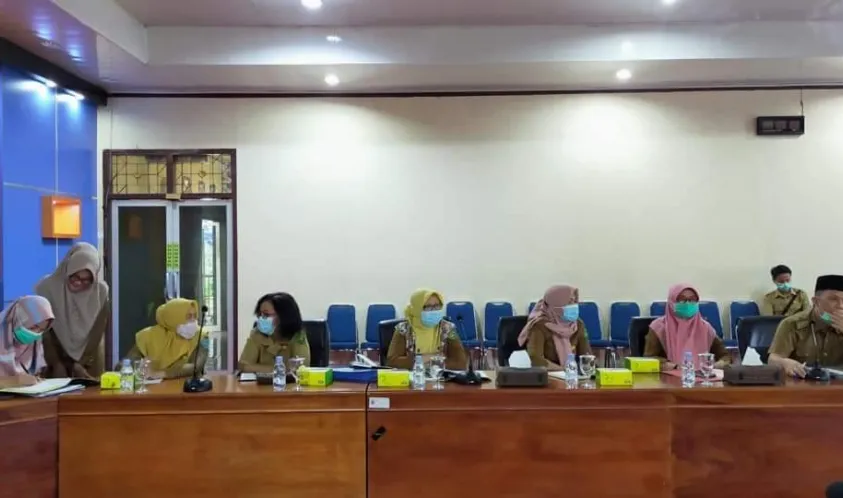 DPRD Kota Bengkulu Minta Pemkot Tertibkan Toko Modern yang Tidak Kantongi Izin