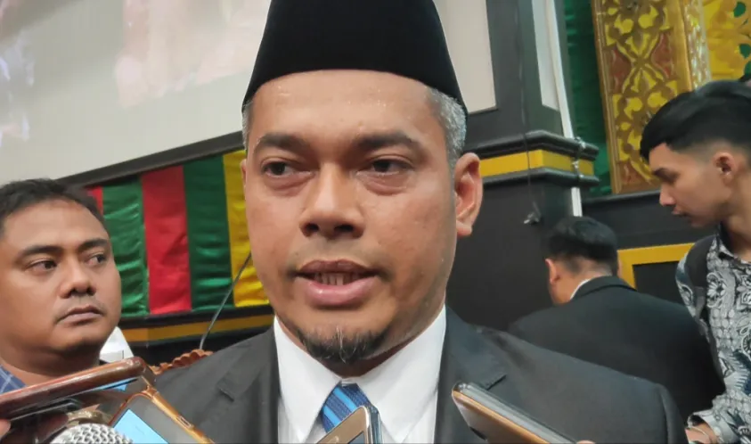 Ketua DPRD Kota Pekanbaru : APBD Pekanbaru Sudah Rampung, Namun Belum Bisa Digunakan