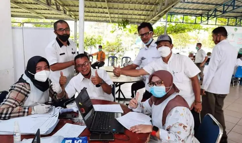 Cegah Penularan Virus Corona, Seluruh ASN Dan Honorer Dinas PUPR Kota Bengkulu Di Vaksin