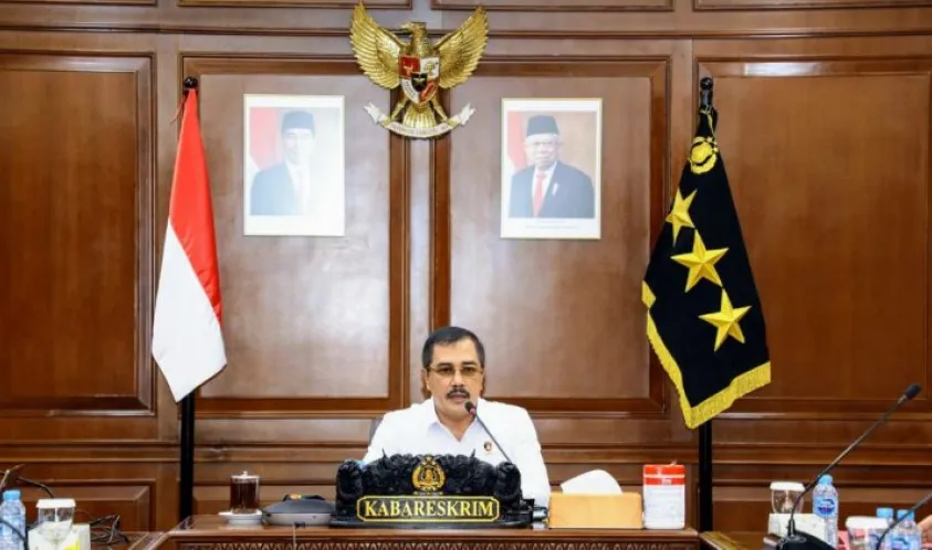 Komjen Agus Andrianto