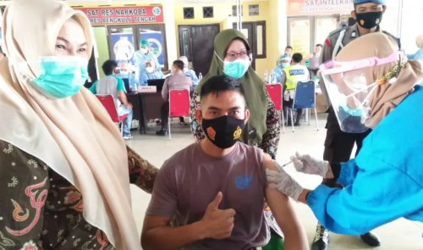 226 Personel Polres Dapat Vaksin Covid – 19, 25 Personel Ditunda