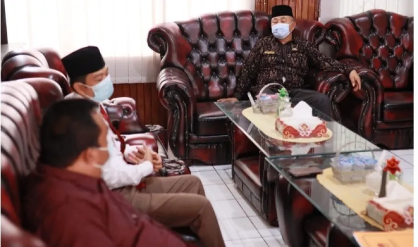 DPRD BS Terima Berkas Calon Terpilih TA.2020