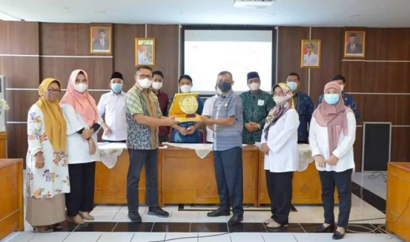 Komisi II DPRD Provinsi Riau Kunjungan Observasi ke Dinas UKM Provinsi Sumatra Barat