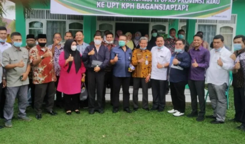 Komisi II DPRD Provinsi Riau Kunjungi UPT Kesatuan Pengelolaan Hutan Bagansiapiapi