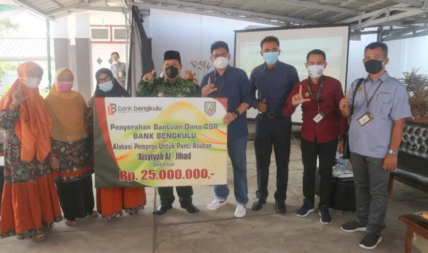 Wakil Bupati Lebong Fahrurrozi Hadiri Penyaluran CSR Bank Bengkulu